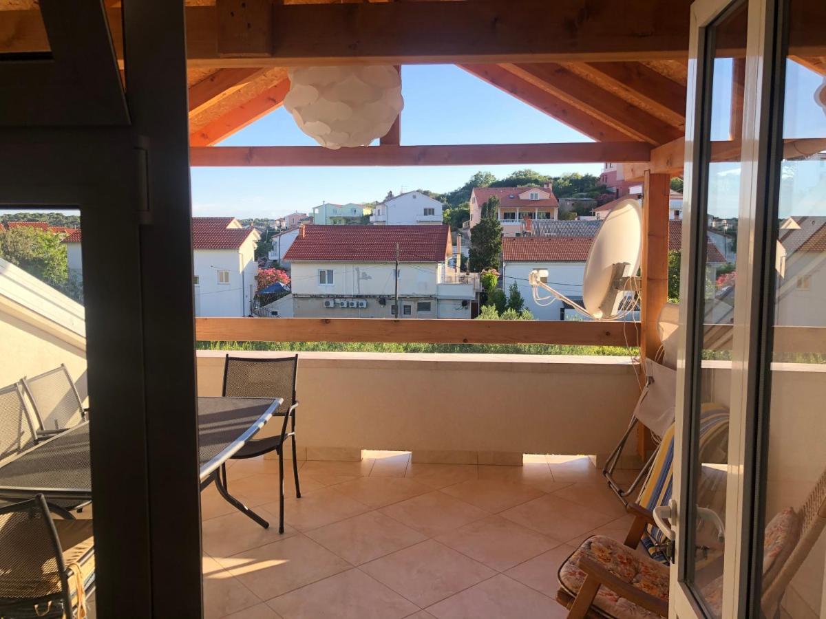 Apartments Adriatic Rab Palit 外观 照片